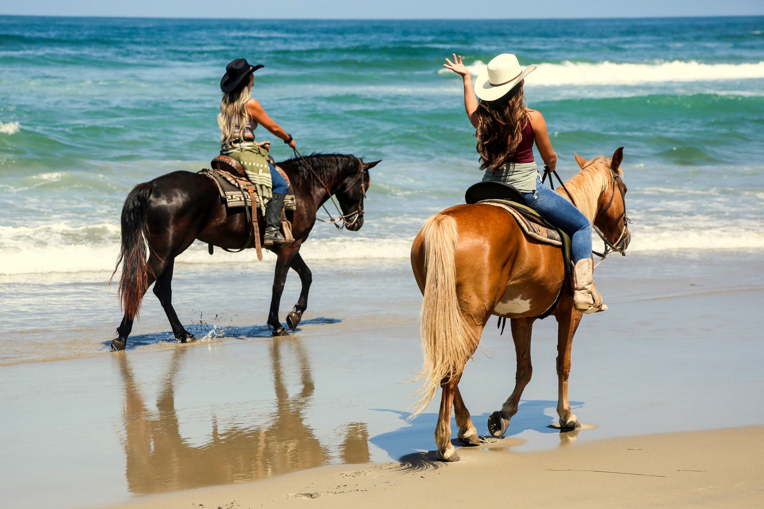 Thrills of Paradise 3 Horse riding