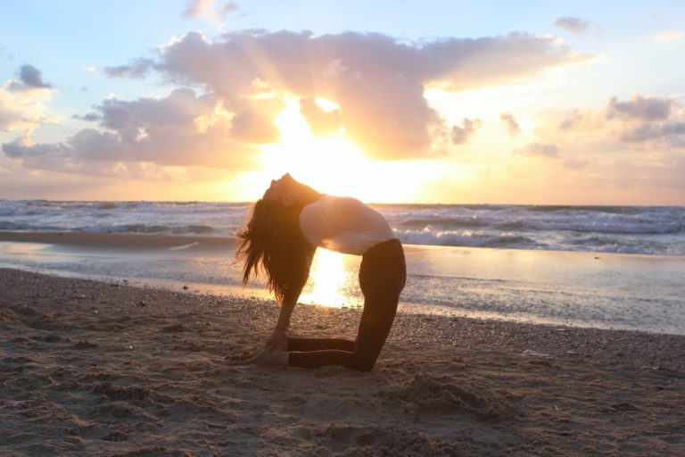 Yoga Retreat in Sri Lanka - Gleeam Pearl Tours