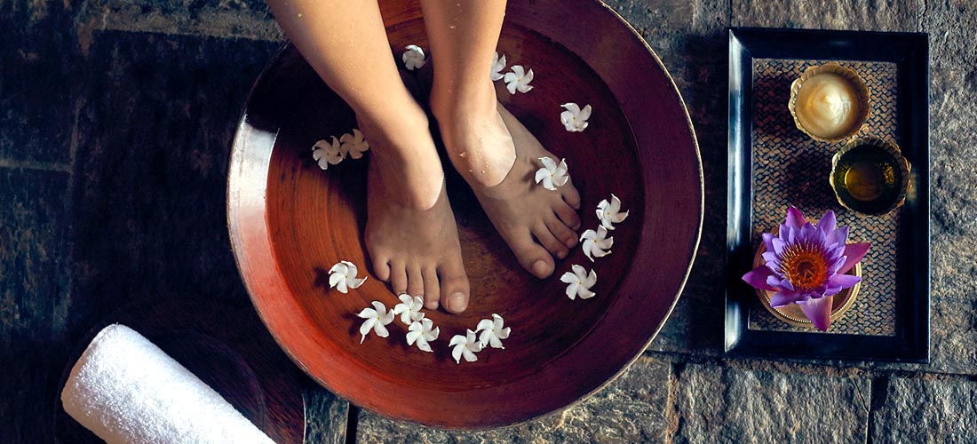 Thrills of Paradise 19 Experience the healing power of Ayurveda with a traditional foot soak at a Sri Lankan spa.